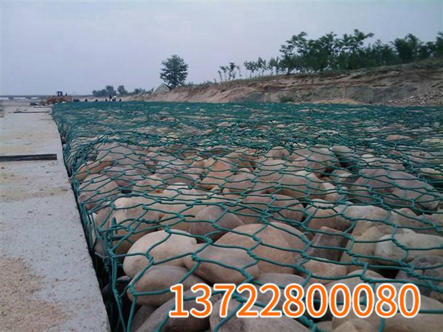包塑石籠網 